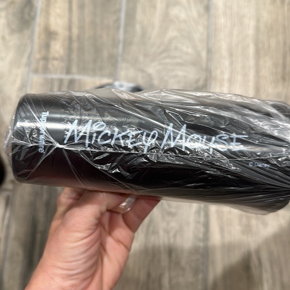 Tupperware NEW Mickey Mouse tumbler cup and bowl set - Picture 4 of 8